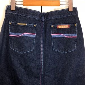 VINTAGE Dark Denim Skirt